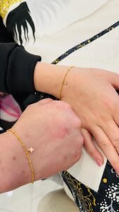 Bracelet-Renaissance Nails